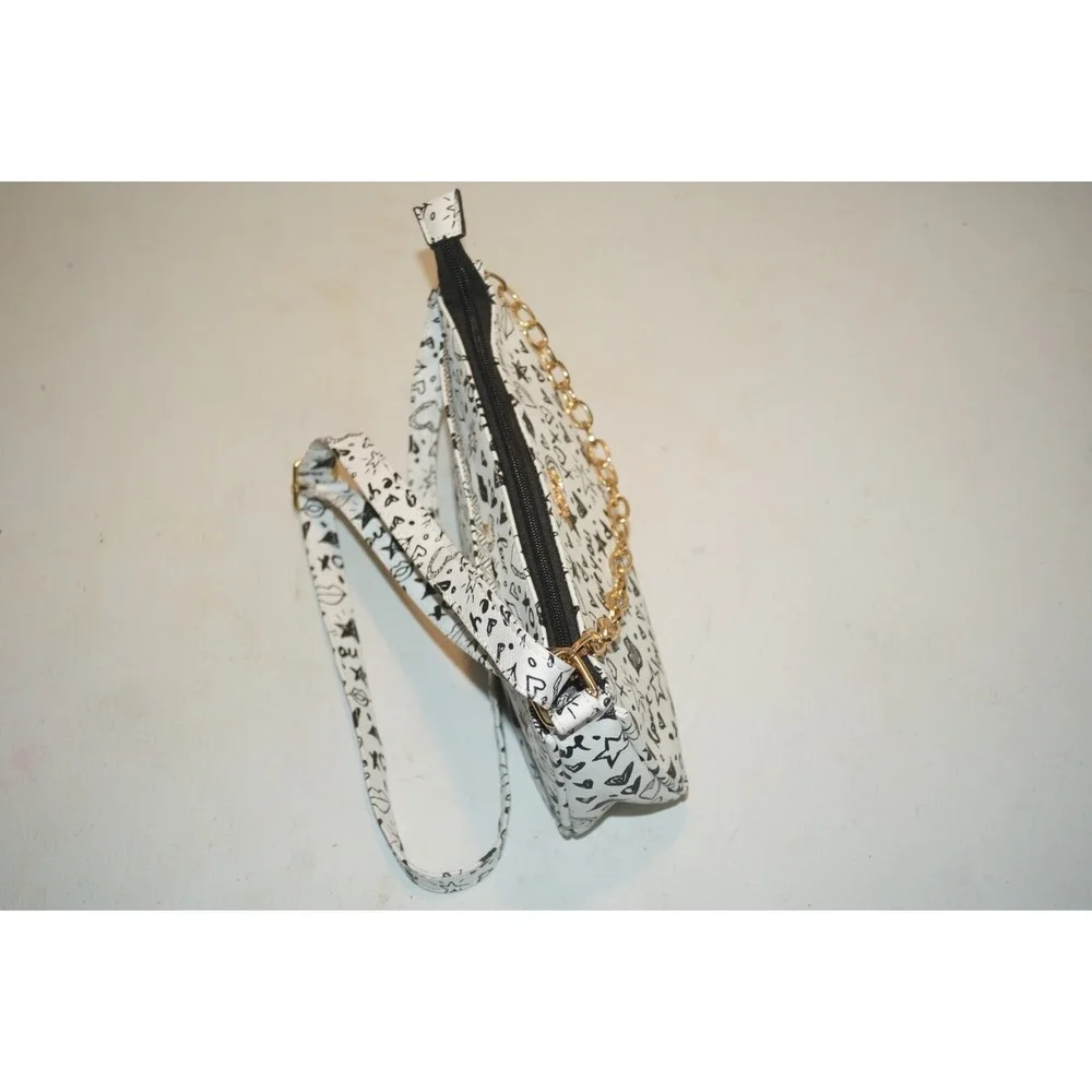 Original XOXO Crossbody Bag Illustration Love Lips Drawings Sketches White Gold